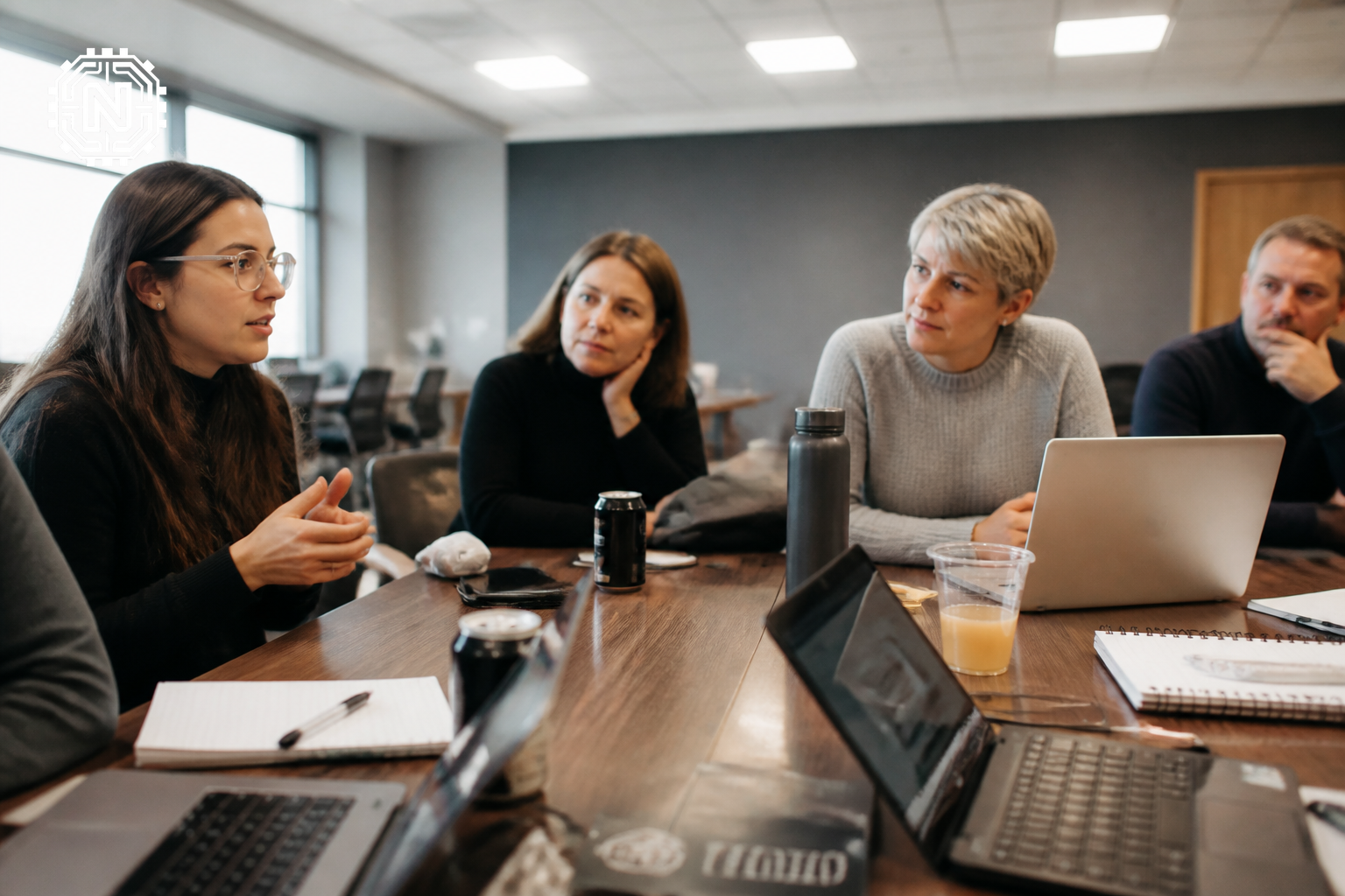 Educators discussing challenges of AI integration in education